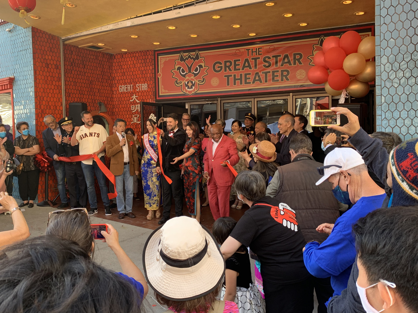 Ribbon cutting ceremony with politicians and celebrities